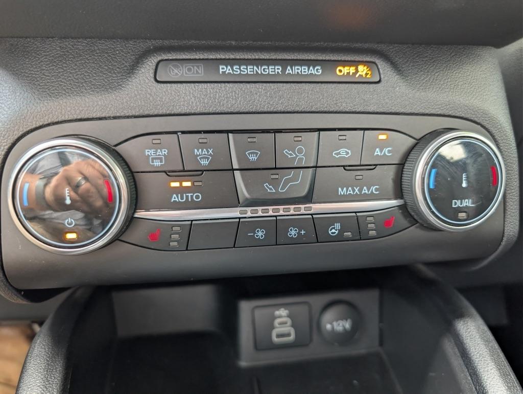Ford Escape ST-Line Select  Hybrid AWD 2024