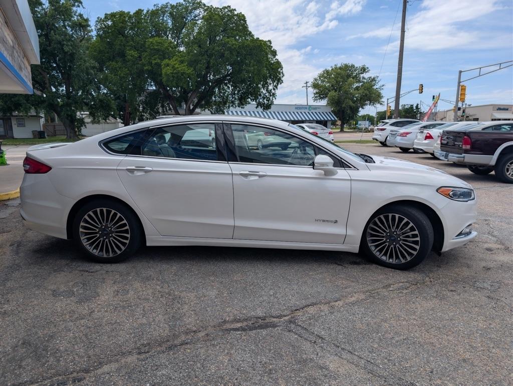 Ford Fusion Hybrid Titanium 2018