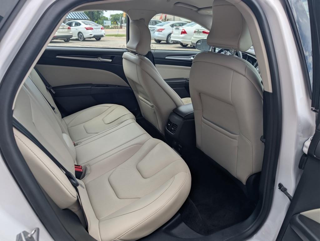 Ford Fusion Hybrid Titanium 2018