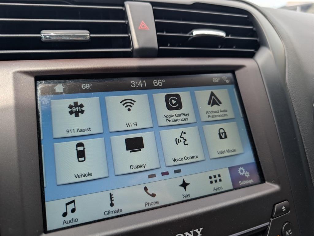 Ford Fusion Hybrid Titanium 2018