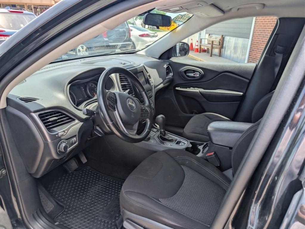 Jeep Cherokee Latitude 4WD 2020