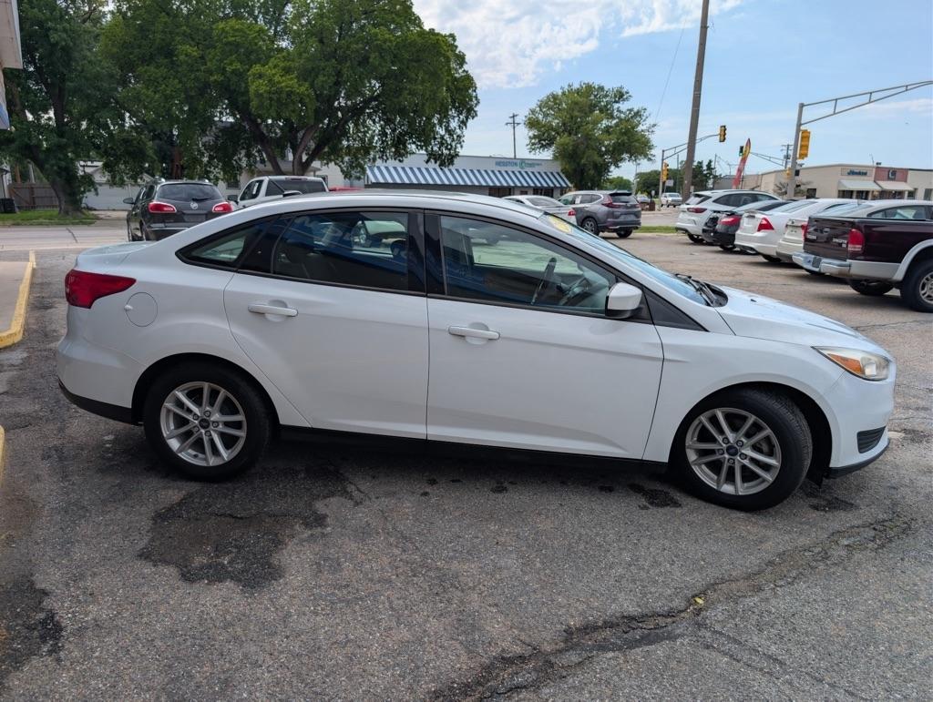 Ford Focus SE Sedan 2018