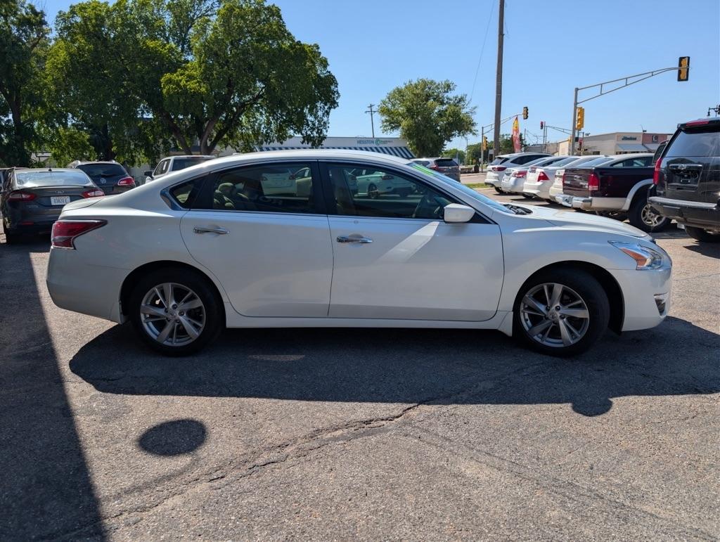 Nissan Altima  2014
