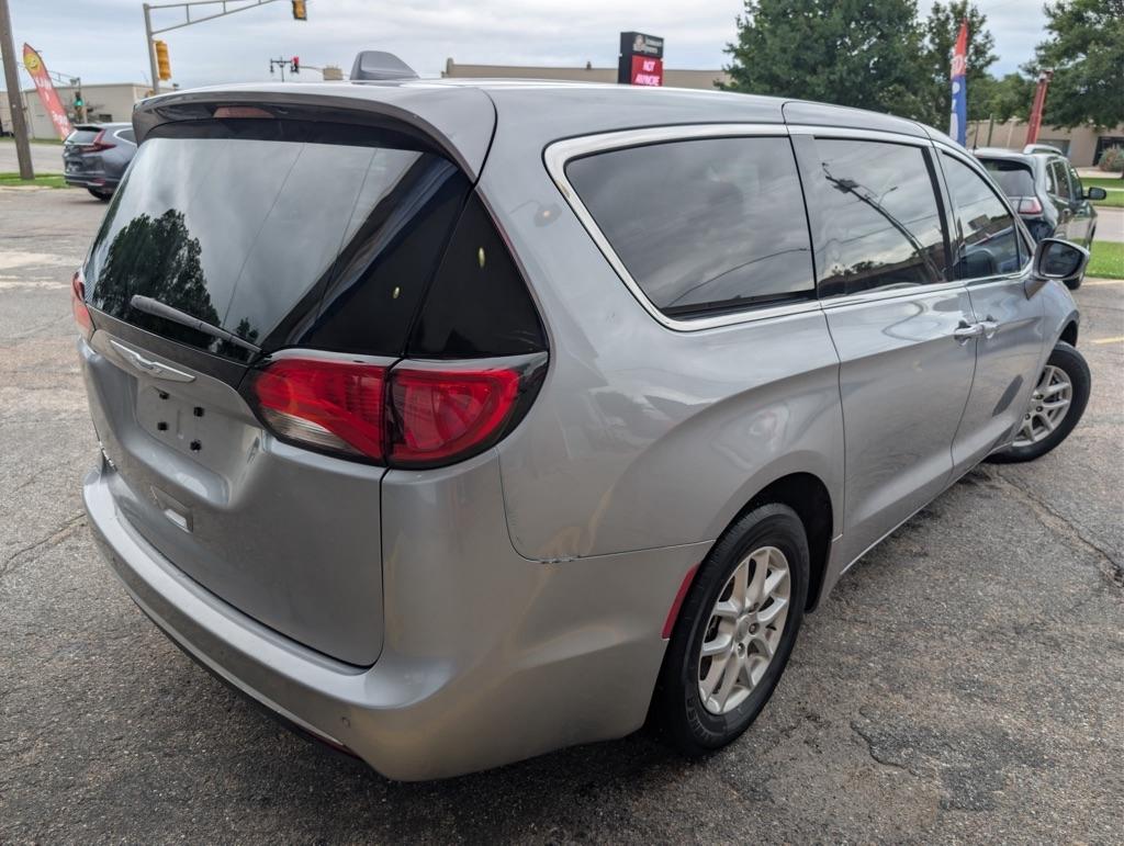 Chrysler Pacifica Touring Plus 2020