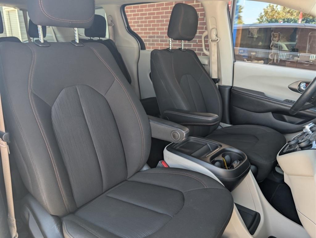 Chrysler Pacifica Touring Plus 2020