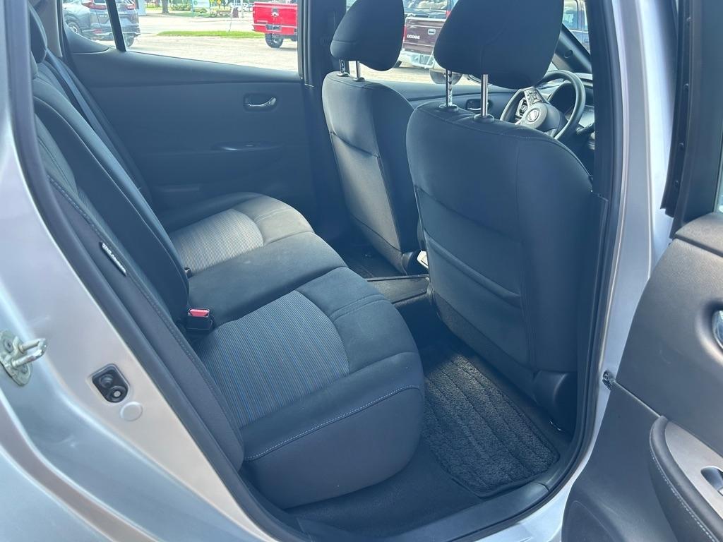 Nissan Leaf S 2022