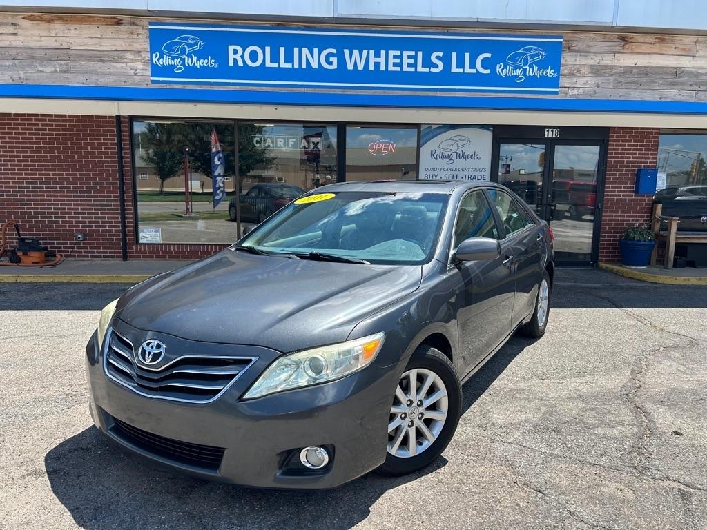 Toyota Camry XLE 2011