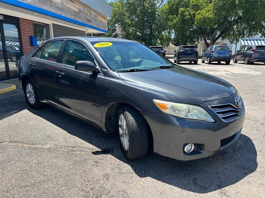 Toyota Camry XLE 2011
