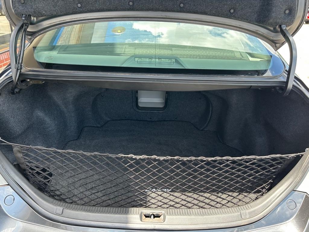 Toyota Camry XLE 2011