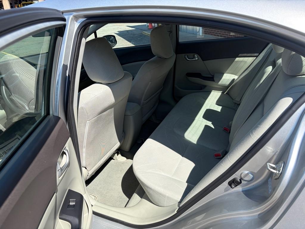 Honda Civic EX Sedan 5-Speed AT 2012