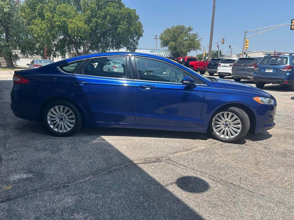 Ford Fusion Hybrid SE 2016