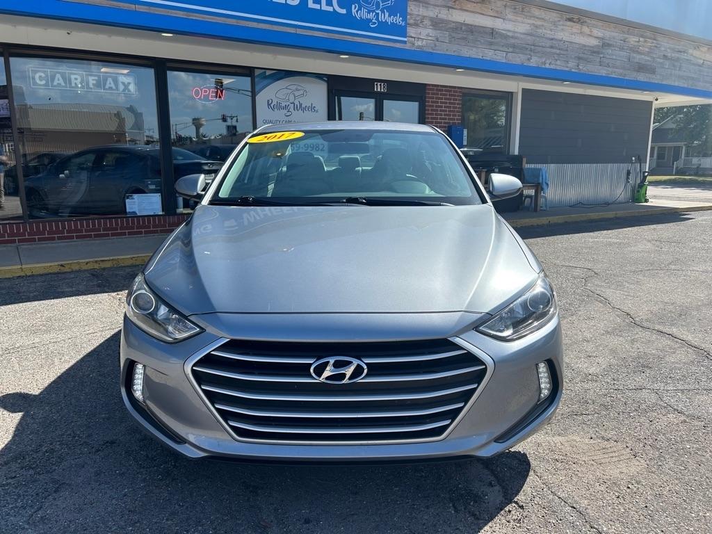 Hyundai Elantra Value Edition 6A 2017