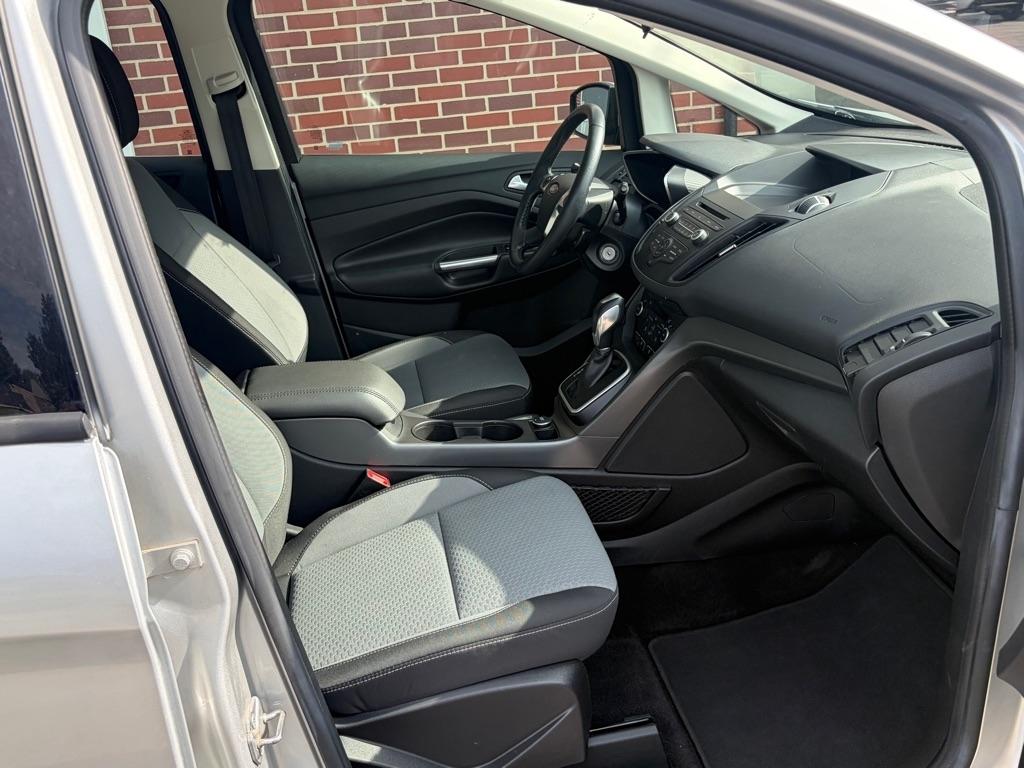 Ford C-Max Hybrid SE 2017