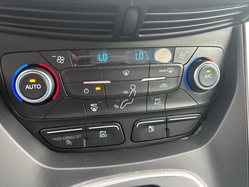 Ford C-Max Hybrid SE 2017