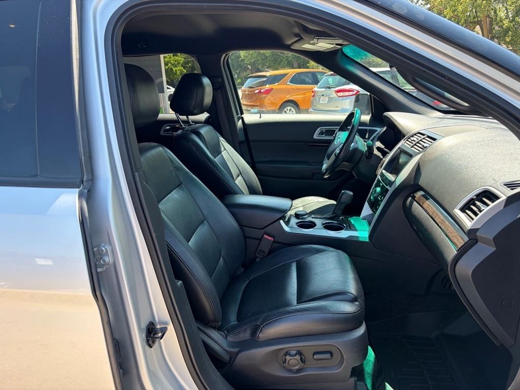 Ford Explorer Limited 4WD 2013