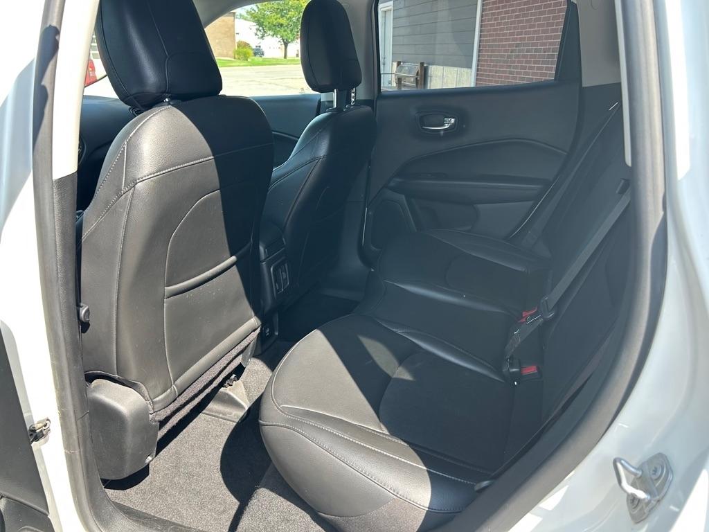 Jeep Compass Altitude FWD 2021