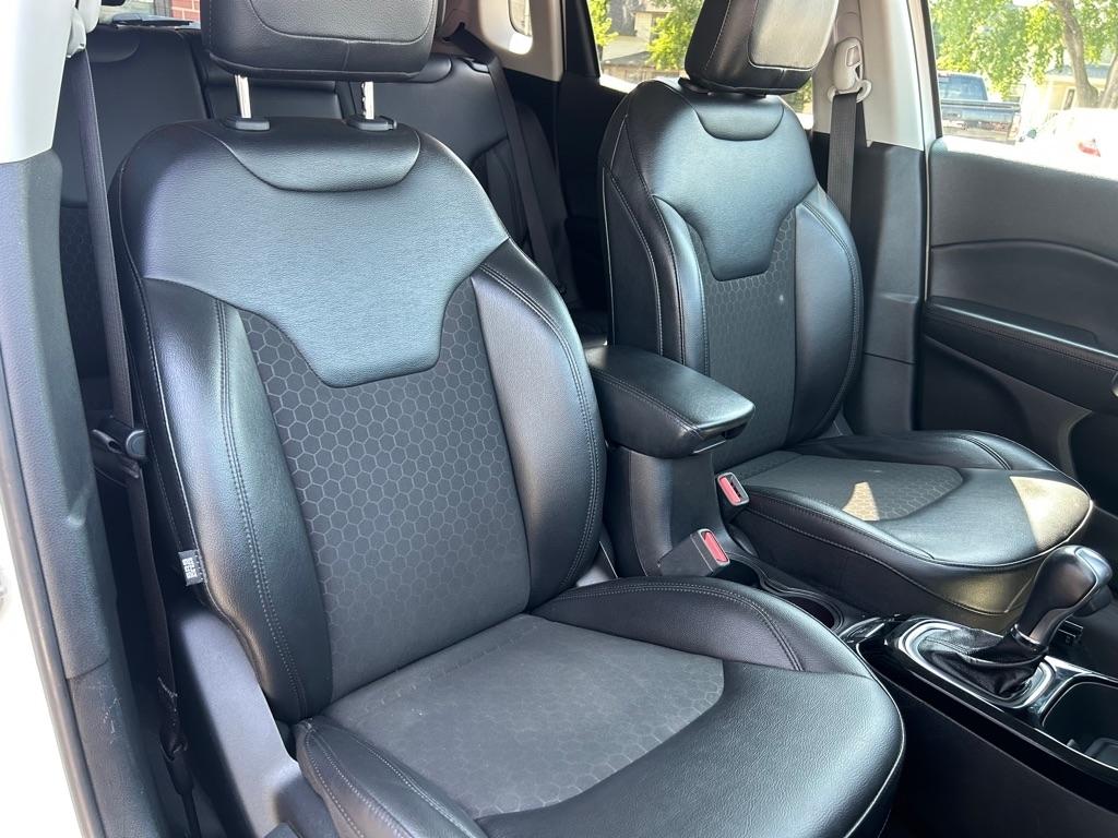 Jeep Compass Altitude FWD 2021