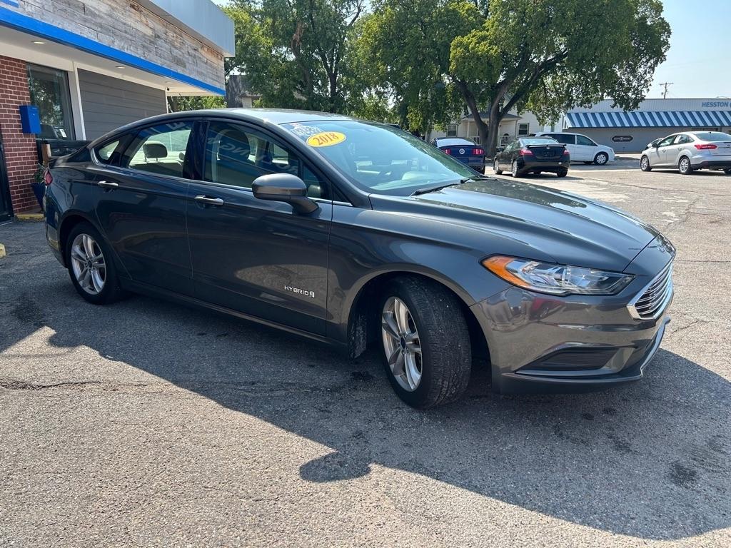 Ford Fusion Hybrid SE 2018
