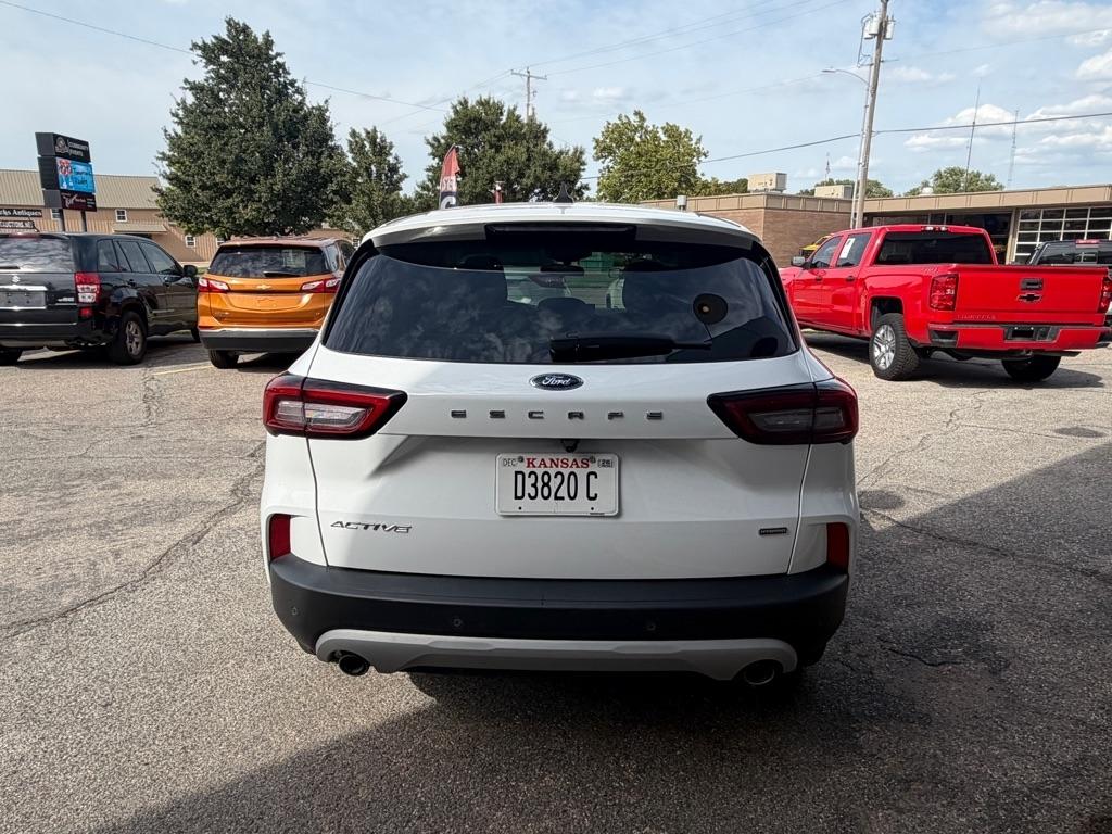 Ford Escape  2023