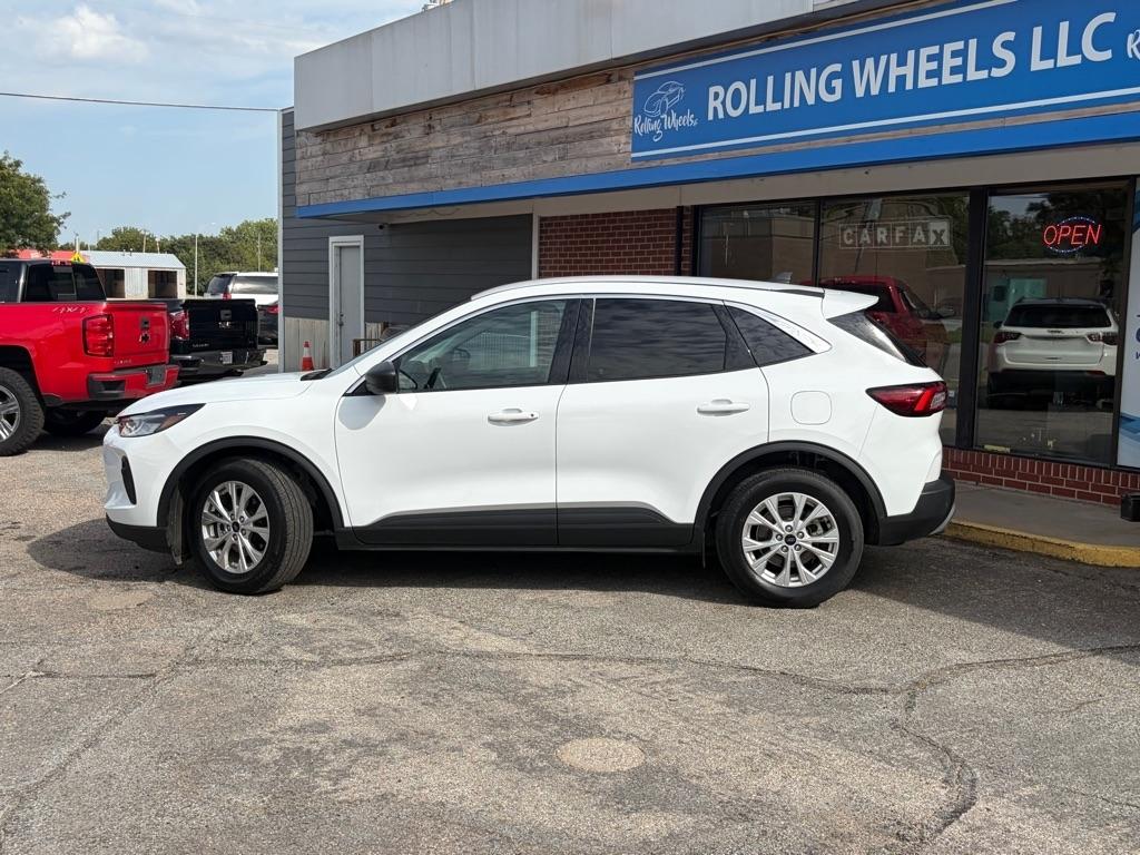 Ford Escape  2023