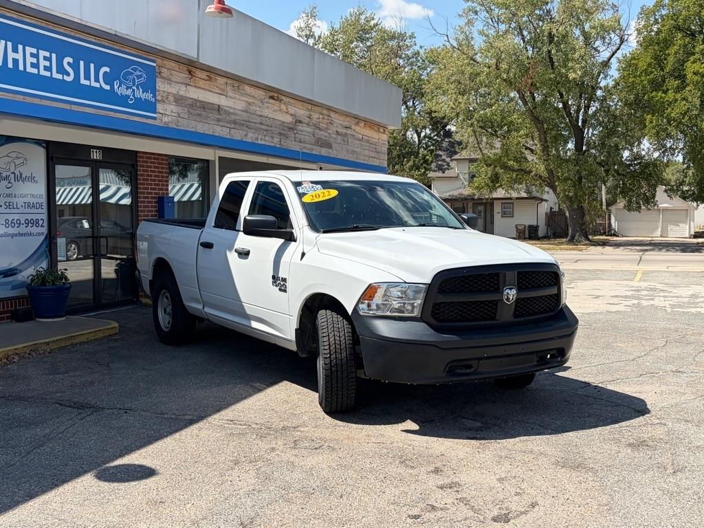 RAM 1500 Classic Tradesman Quad Cab 4WD 2022