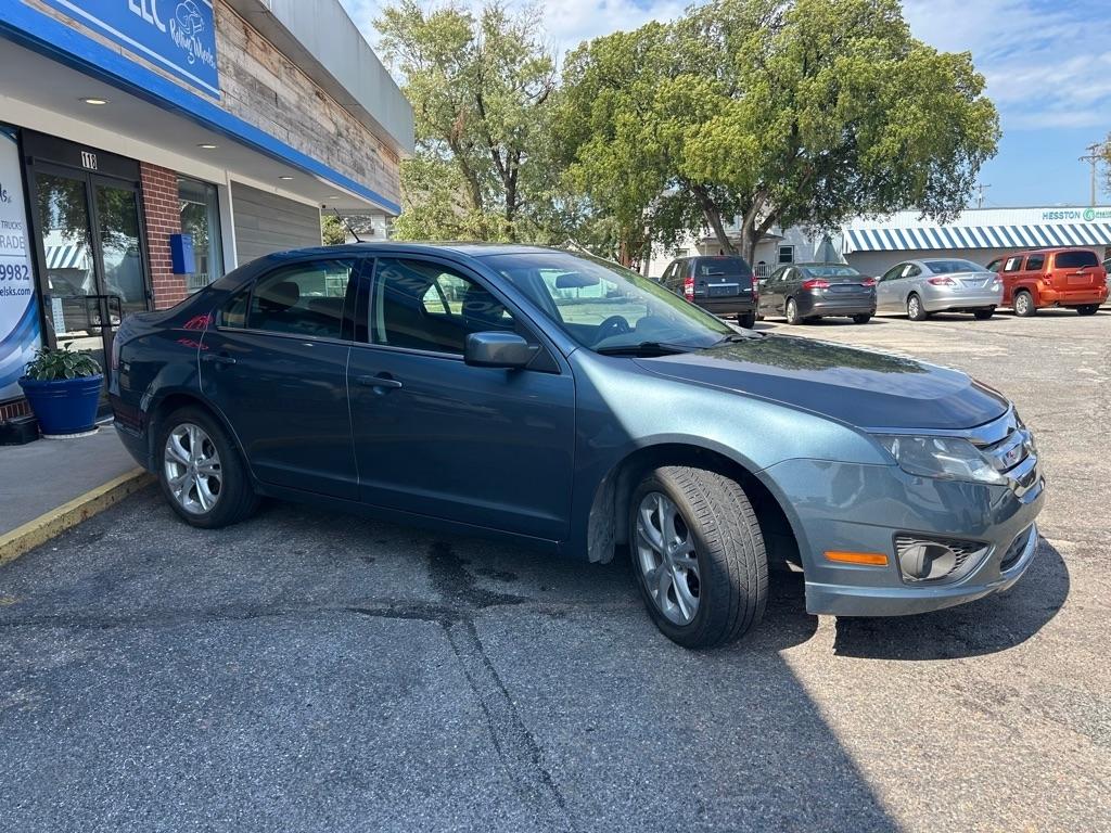 Ford Fusion SE 2012
