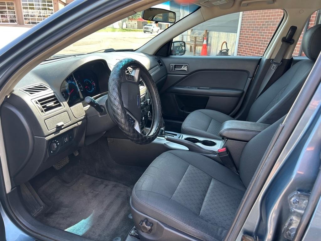 Ford Fusion SE 2012