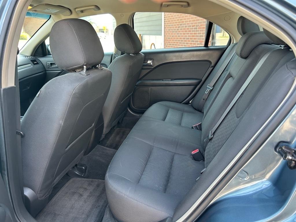 Ford Fusion SE 2012