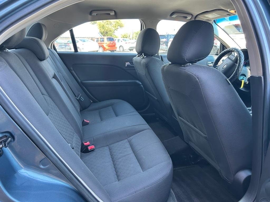 Ford Fusion SE 2012