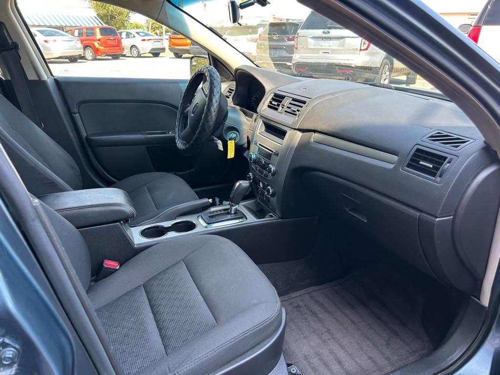 Ford Fusion SE 2012