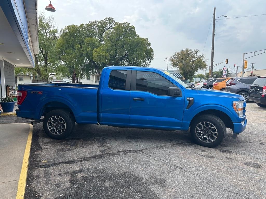 Ford F-150 XL SuperCab 8-ft. 2WD 2021