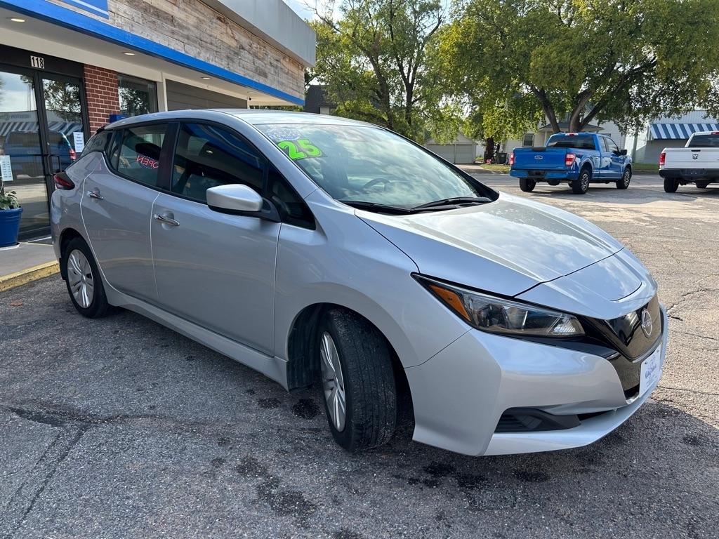 Nissan Leaf S 2025