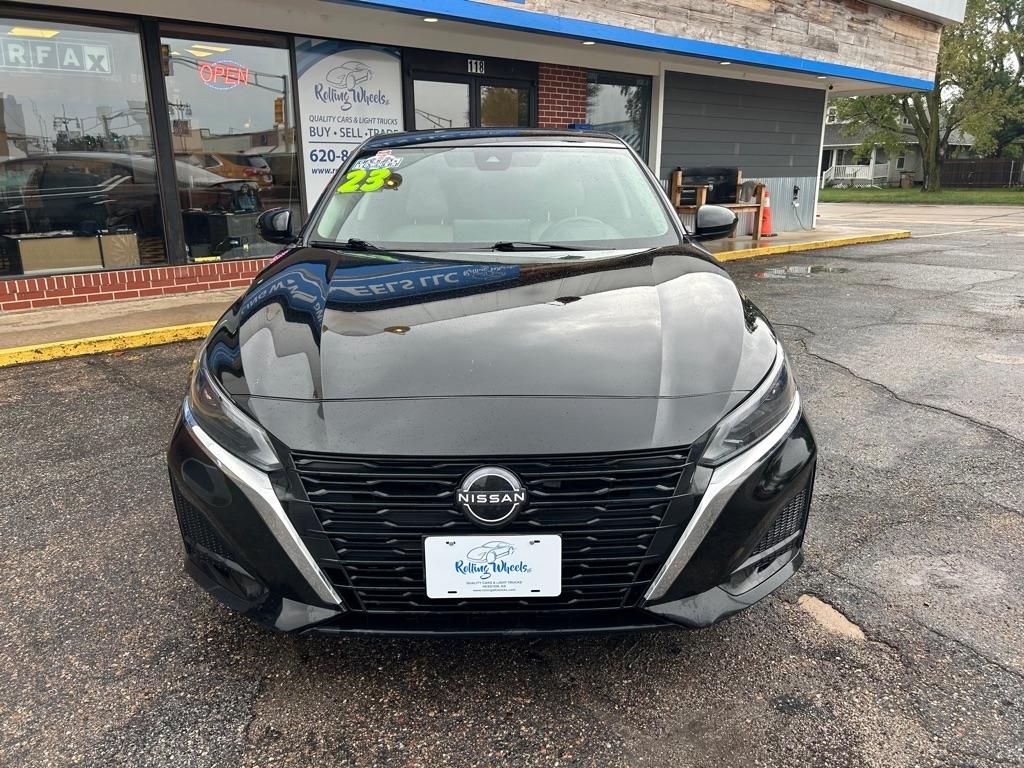Nissan Altima 2.5 SV 2023