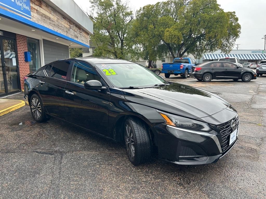 Nissan Altima 2.5 SV 2023