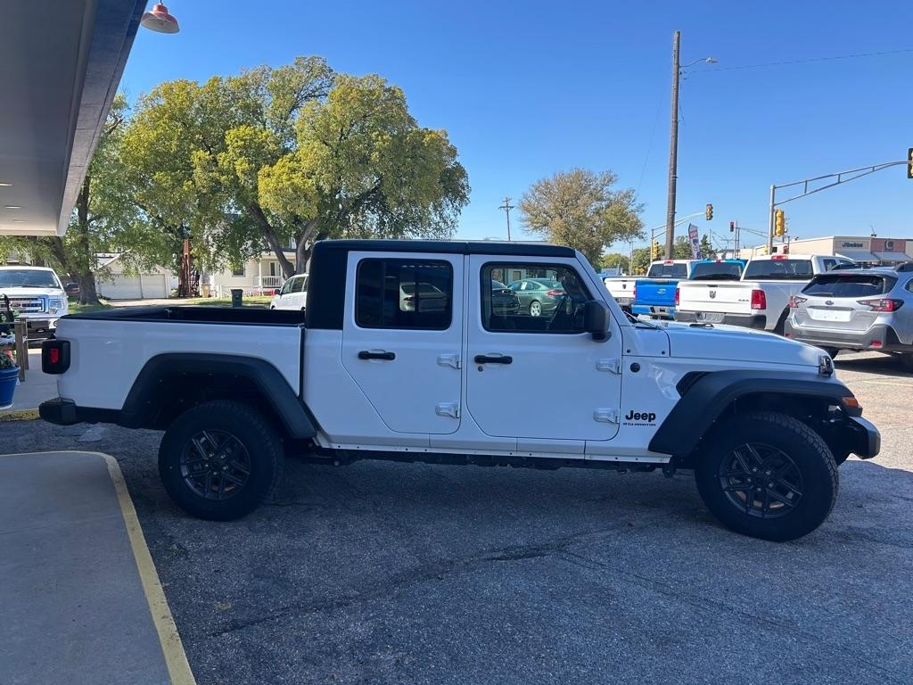 Jeep Gladiator Sport S 4x4 2025