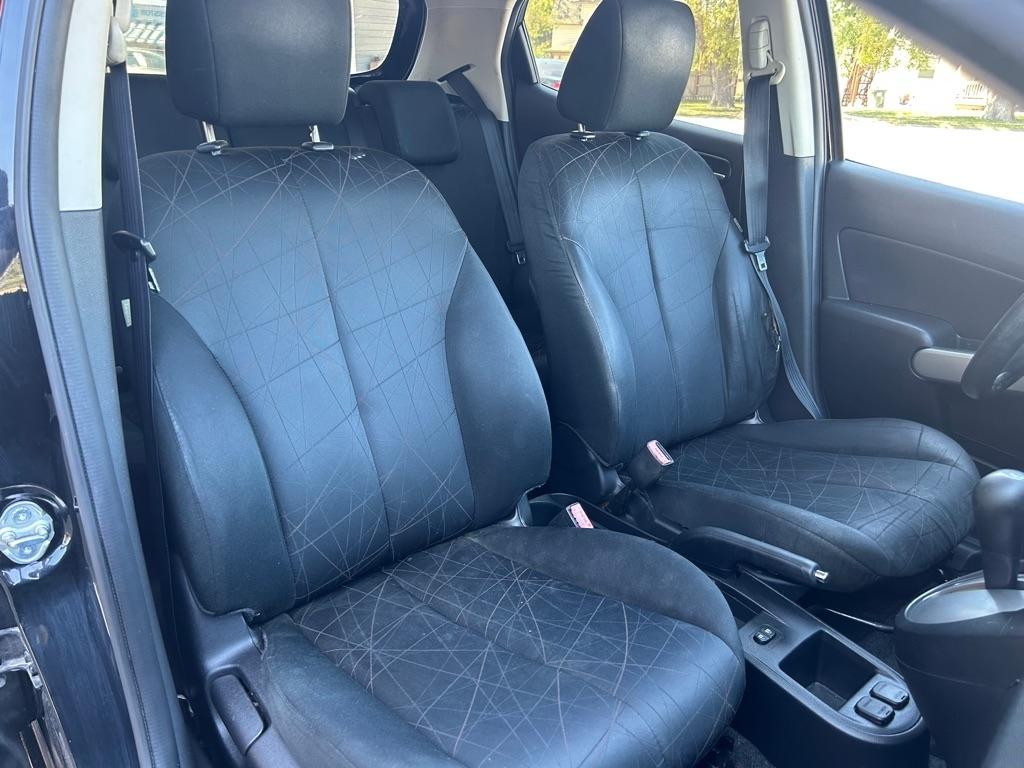 Mazda MAZDA2 Sport 2013