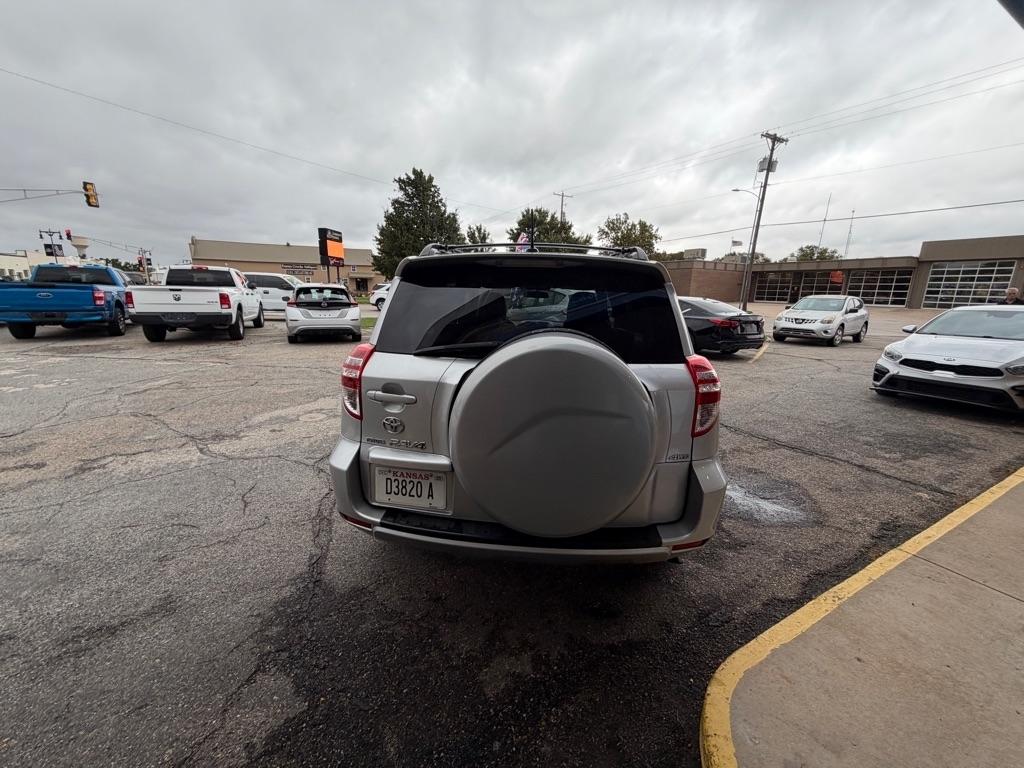 Toyota RAV4 Sport I4 4WD 2010