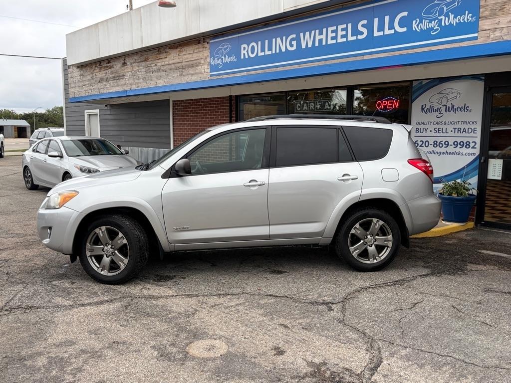 Toyota RAV4 Sport I4 4WD 2010