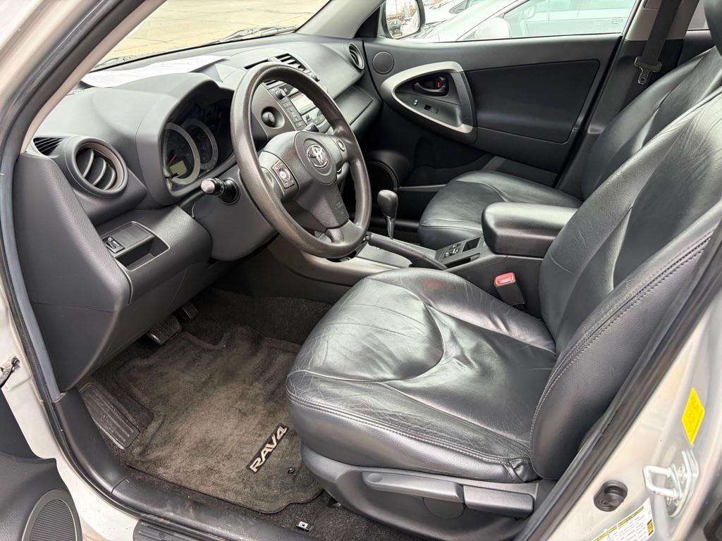 Toyota RAV4 Sport I4 4WD 2010
