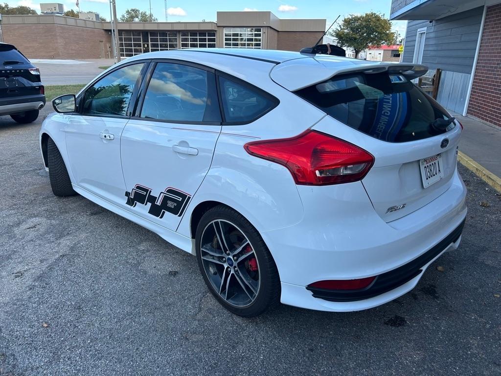 Ford Focus ST Hatch 2015
