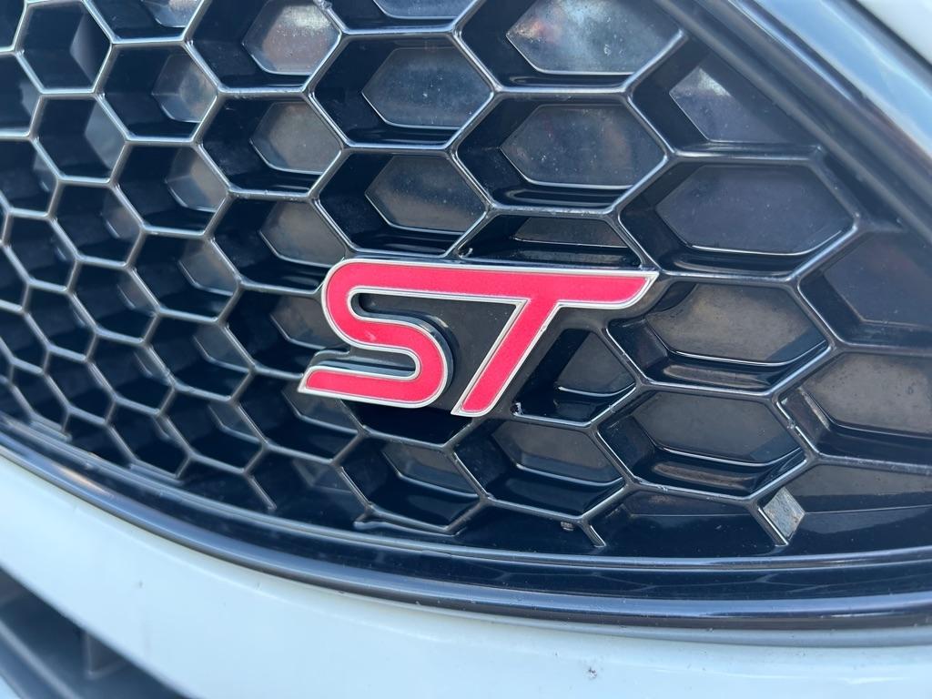 Ford Focus ST Hatch 2015