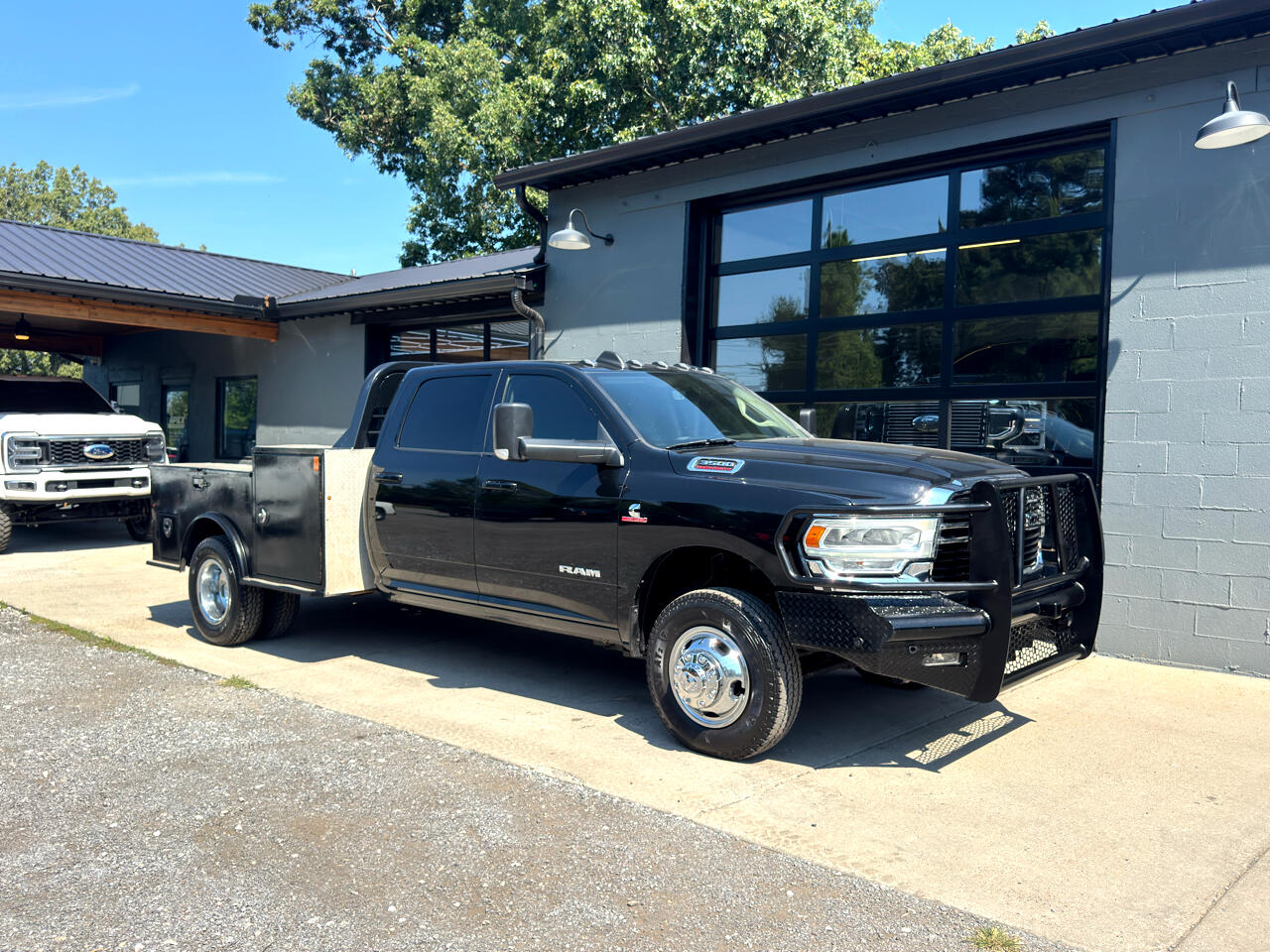 2020 RAM 3500 Big Horn Crew Cab LWB 4WD DRW