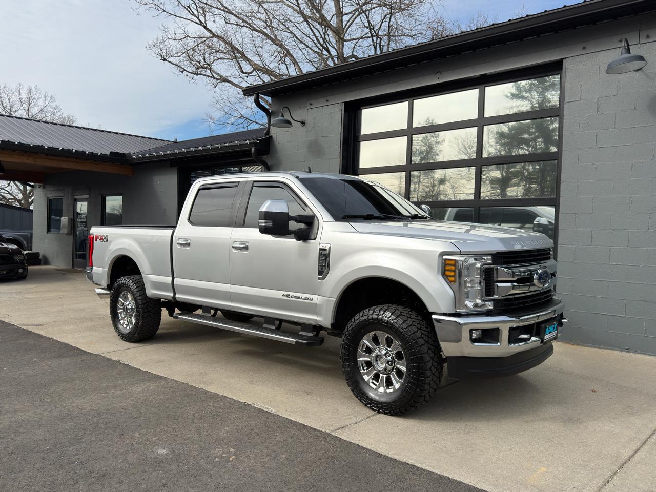 2019 Ford F-250 SD XLT Crew Cab 4WD