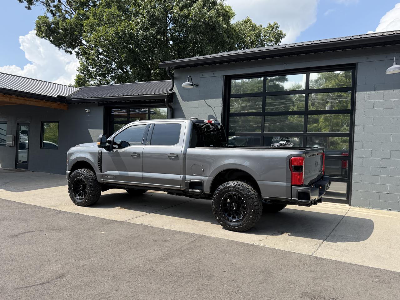 2024 Ford F-350 Super Duty Lariat - Photo 9