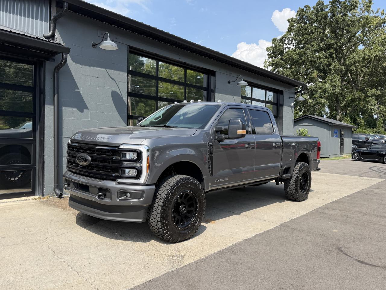 2024 Ford F-350 Super Duty Lariat - Photo 11