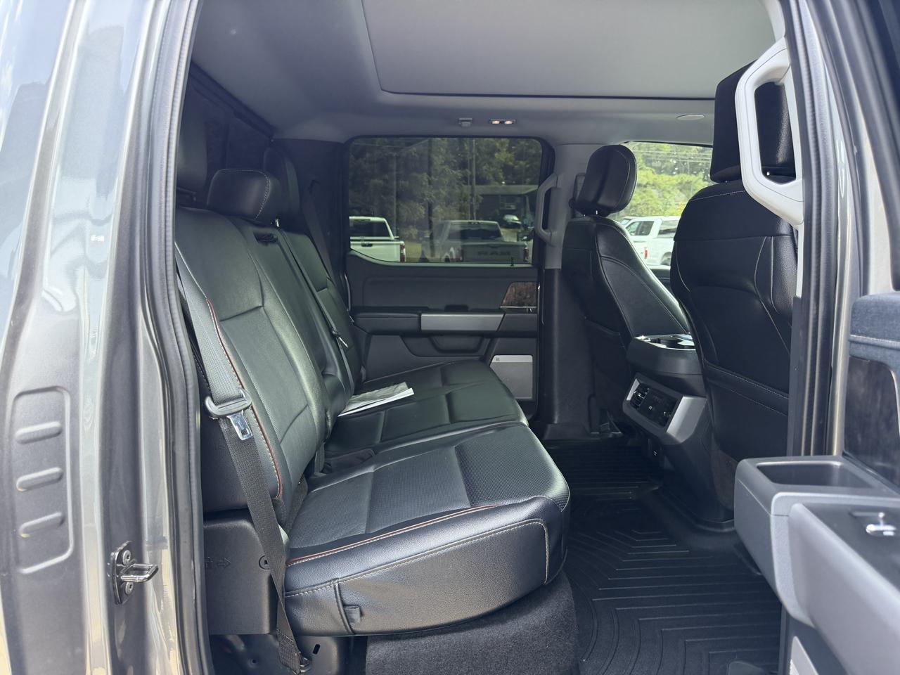 2024 Ford F-350 Super Duty Lariat - Photo 19