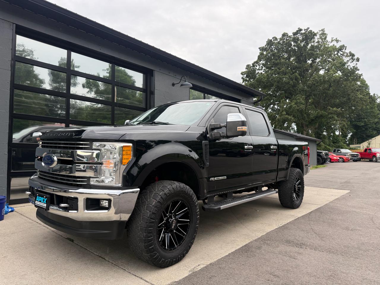 2017 Ford F-250 SD Lariat Crew Cab 4WD