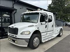 2007 Freightliner M2 106 