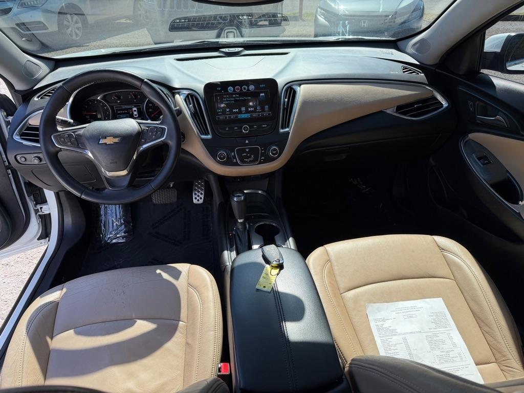 Chevrolet Malibu  2017
