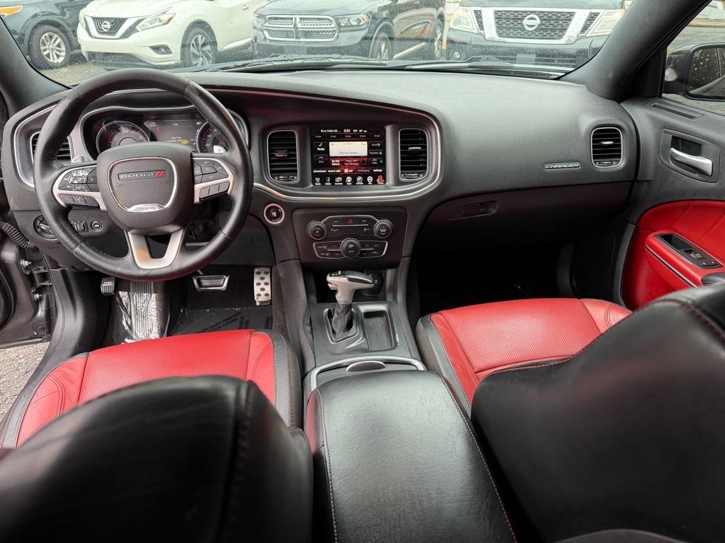 Dodge Charger  2016